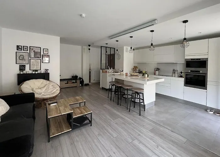 - 4 Persons - 10 Minutes To Beaches - Bright Mentone